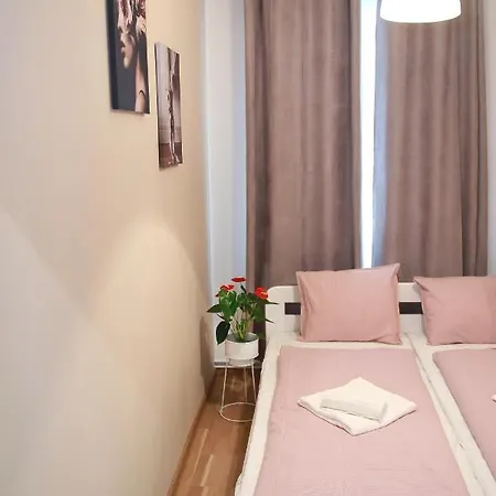 Hejdukovi Appartamento *